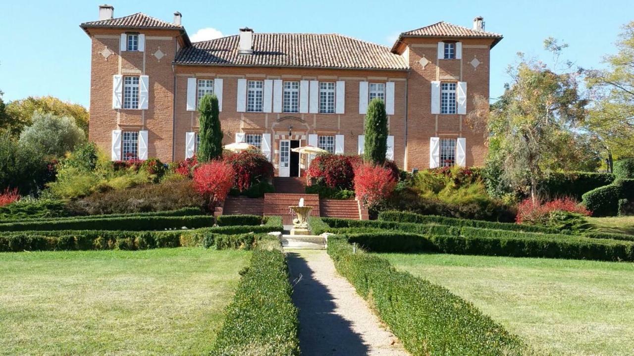 Chateau De Barbet 124 Lombez Bagian luar foto